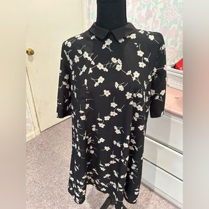 BCBG GENERATION black lightweight floral short sleeve dress size M